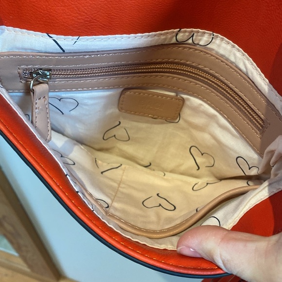 🤍 Baci Italy  Laser Cut purse/clutch - Picture 7 of 11